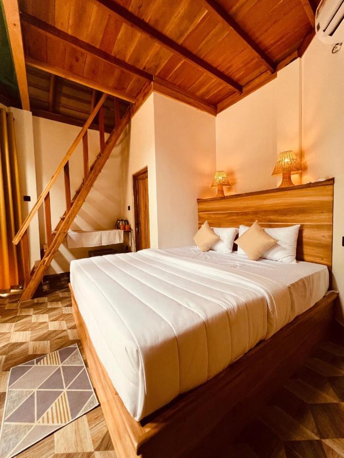 Turtle Wood Cabin Tangalle Extérieur photo