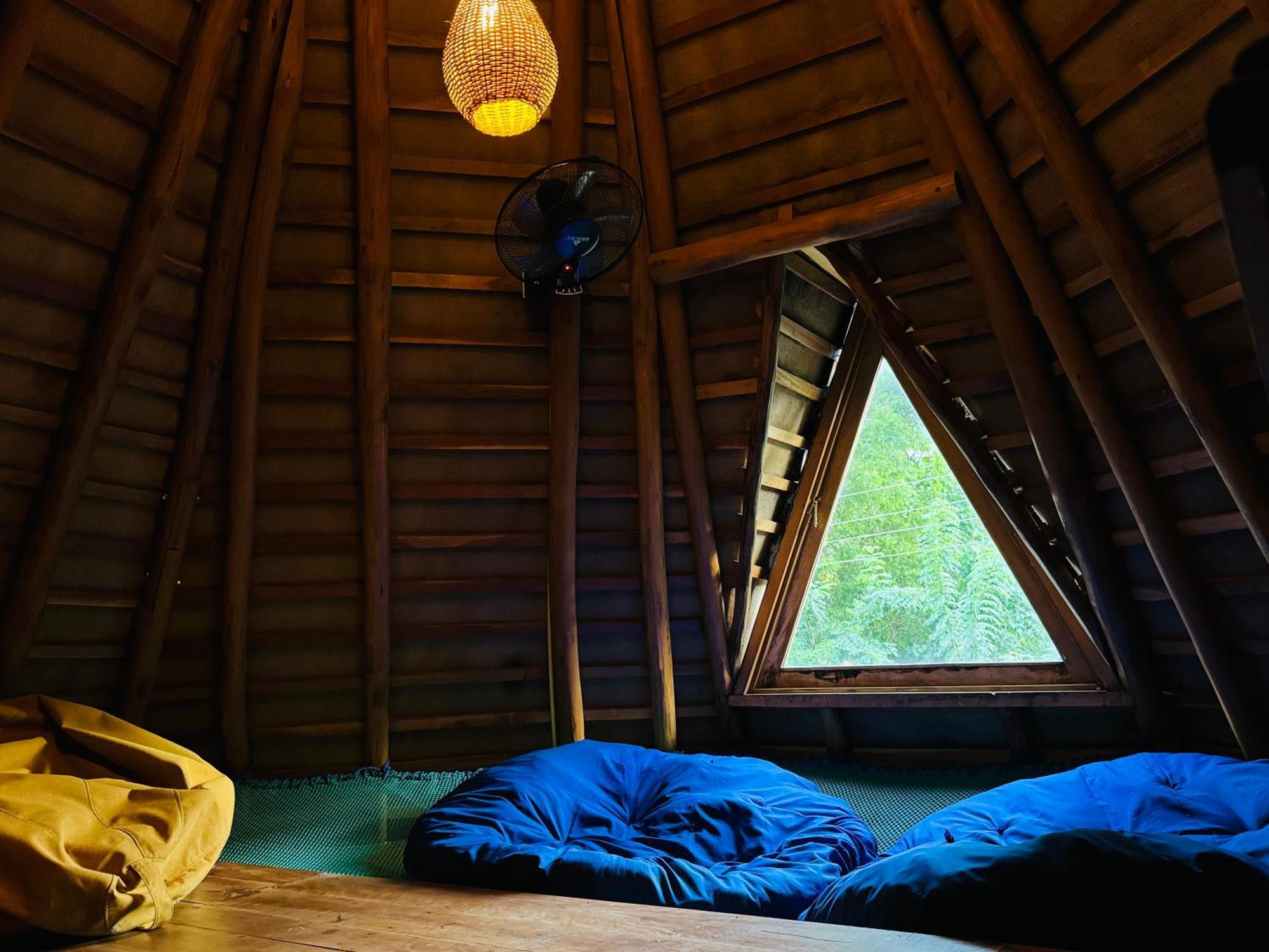 Turtle Wood Cabin Tangalle Extérieur photo